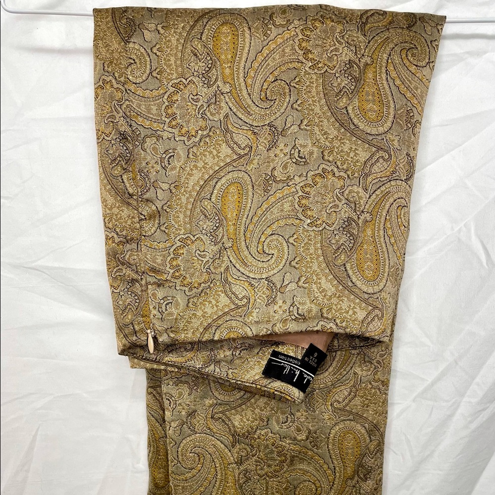 Nicole Miller Gold Paisley Print Pants